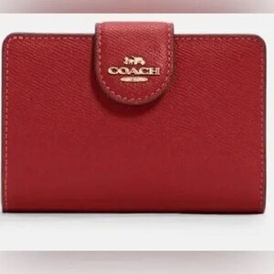 Coach Medium Corner Zip Wallet